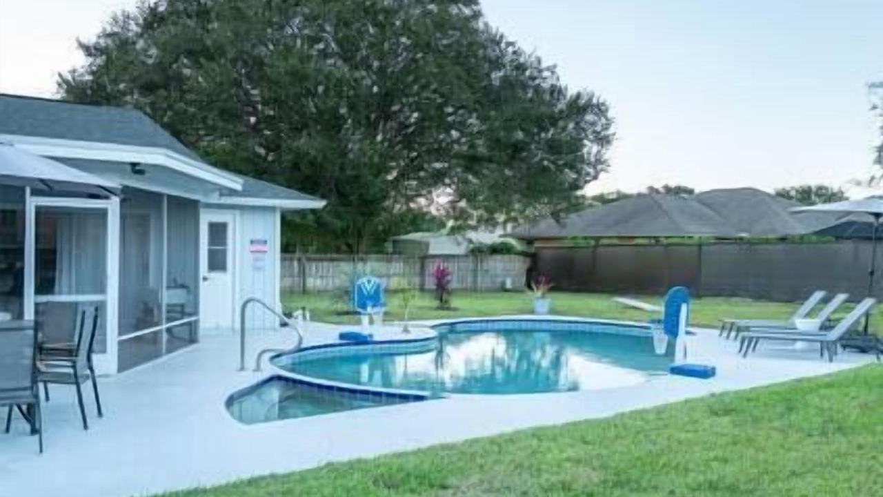 Photo of Outdoor in Florida Ridge