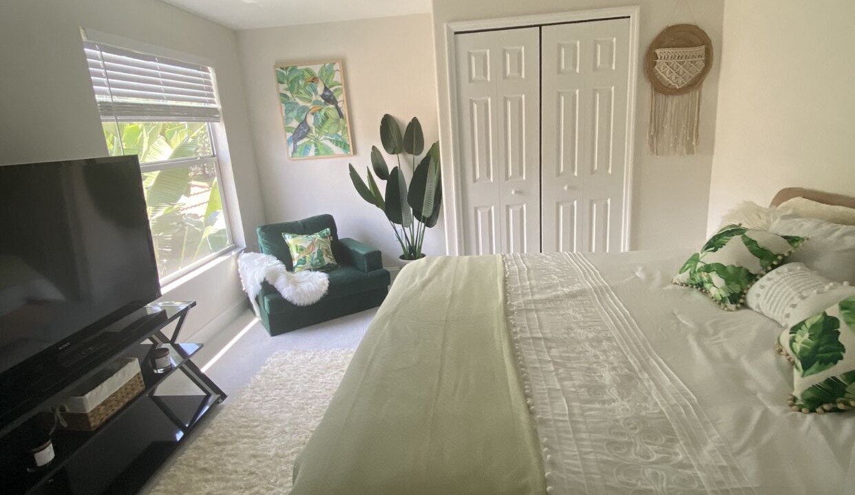Photo of Bedroom in Naples