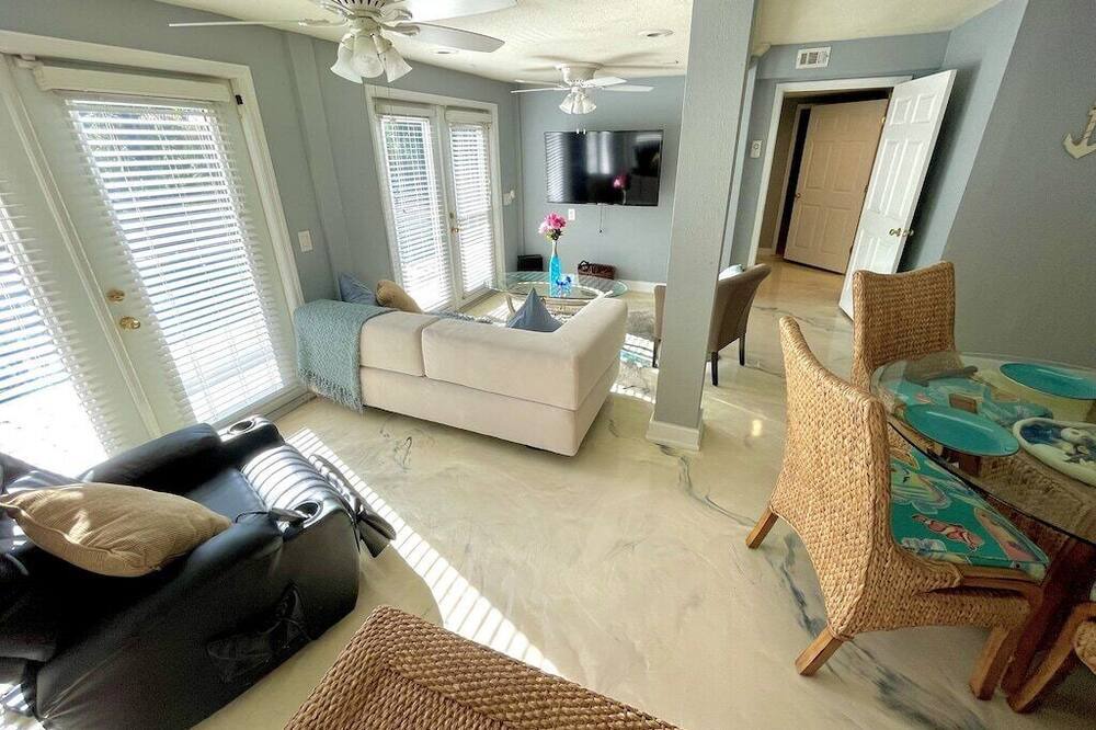 Photo of Bedroom in Matlacha