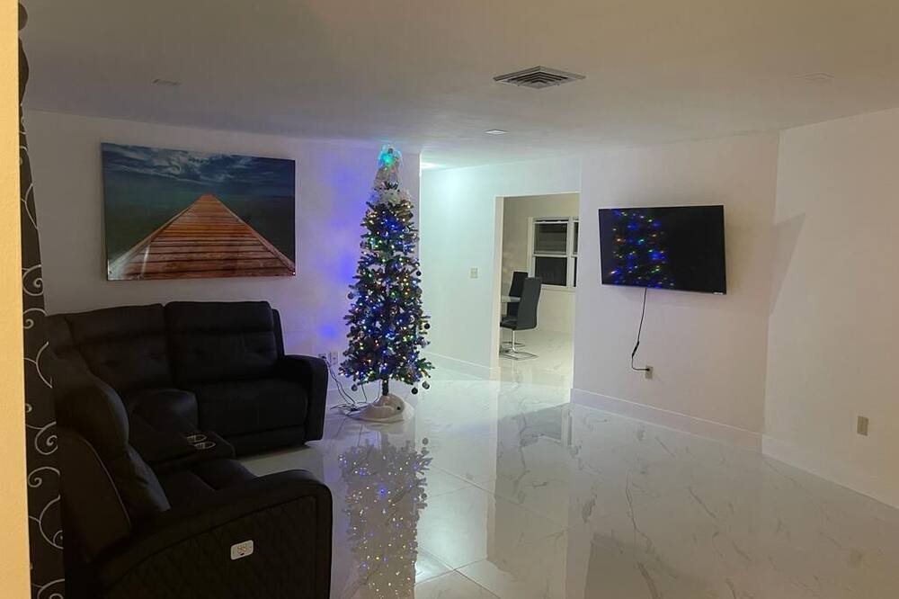 Photo of Livingroom in Sebring