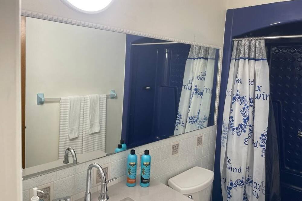Photo of Bathroom in Sebring