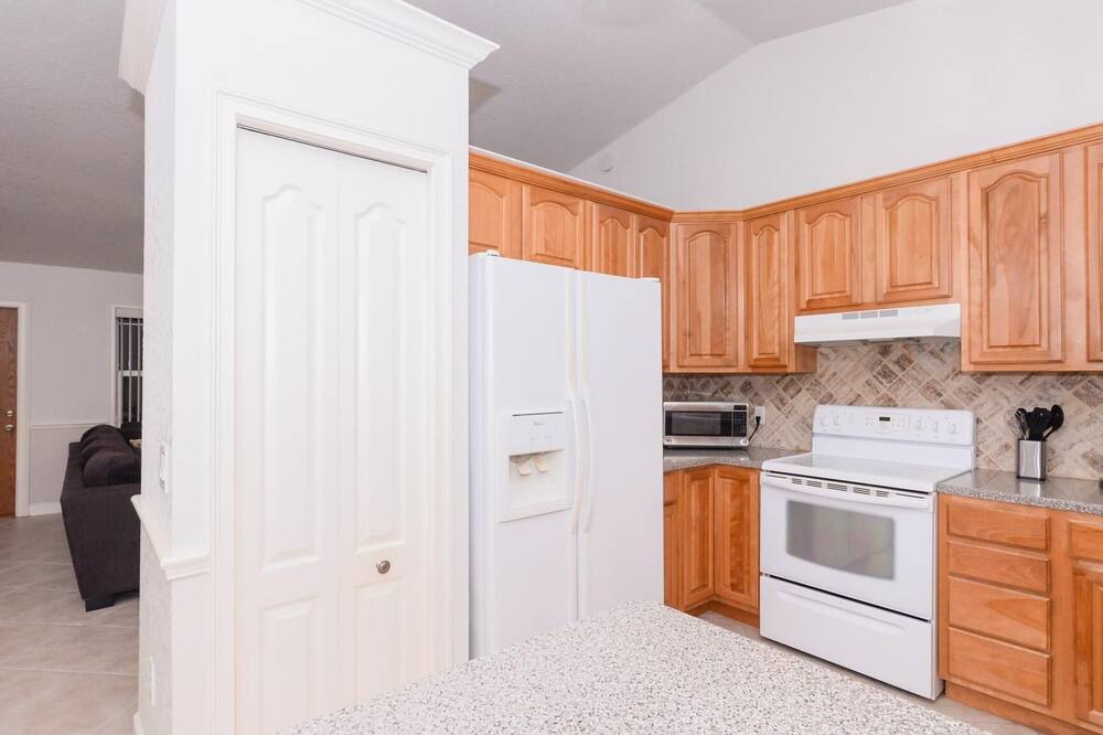 Photo of Kitchen in Florida Ridge