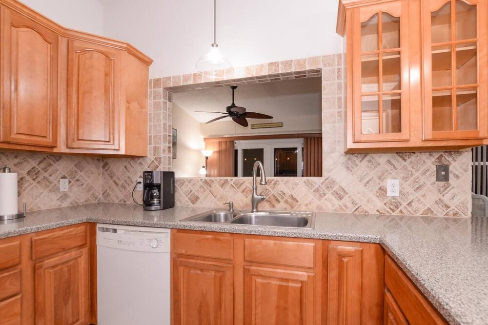 Photo of Kitchen in Florida Ridge