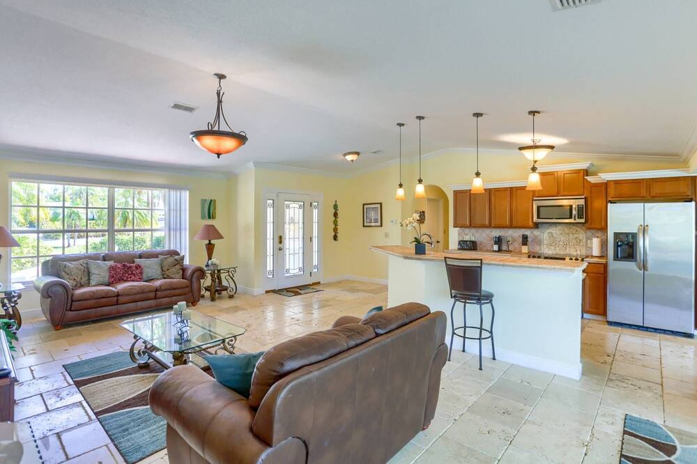 Photo of Bedroom in Island Estate