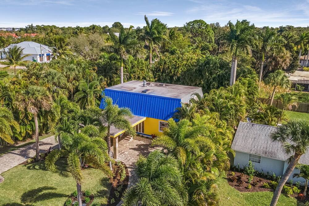 Photo of Outdoor in East Naples