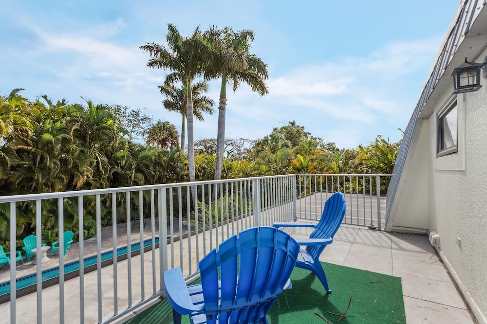 Photo of Patio Balcony in East Naples