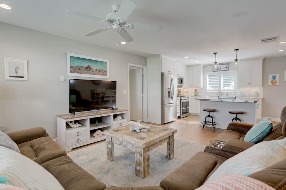 Photo of Livingroom in North Palm Beach