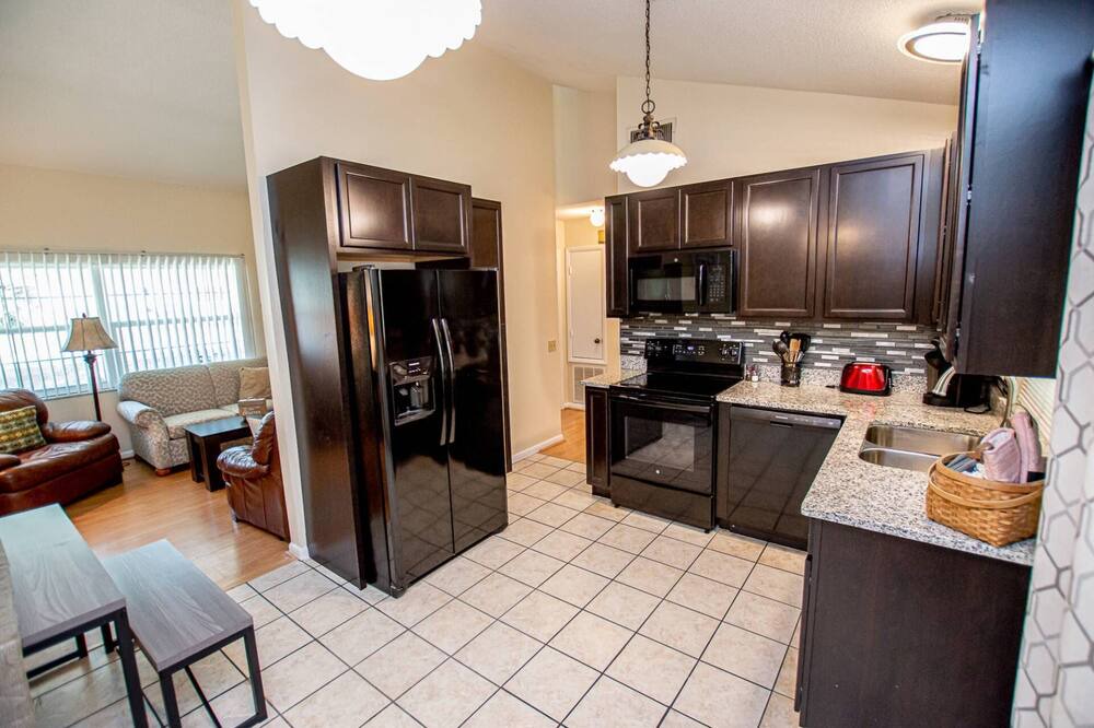 Photo of Kitchen in Cypress Gardens