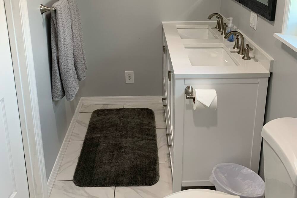 Photo of Bathroom in Fort Myers