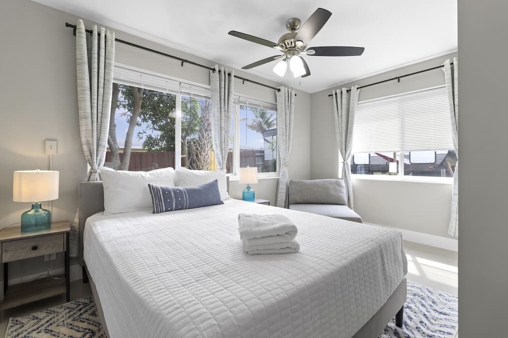 Photo of Bedroom in Boynton Beach
