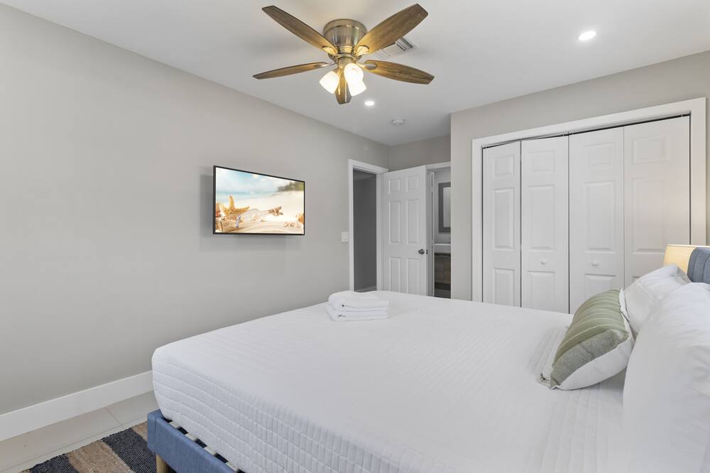 Photo of Bedroom in Boynton Beach