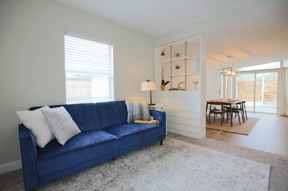 Photo of Bedroom in Carrollwood