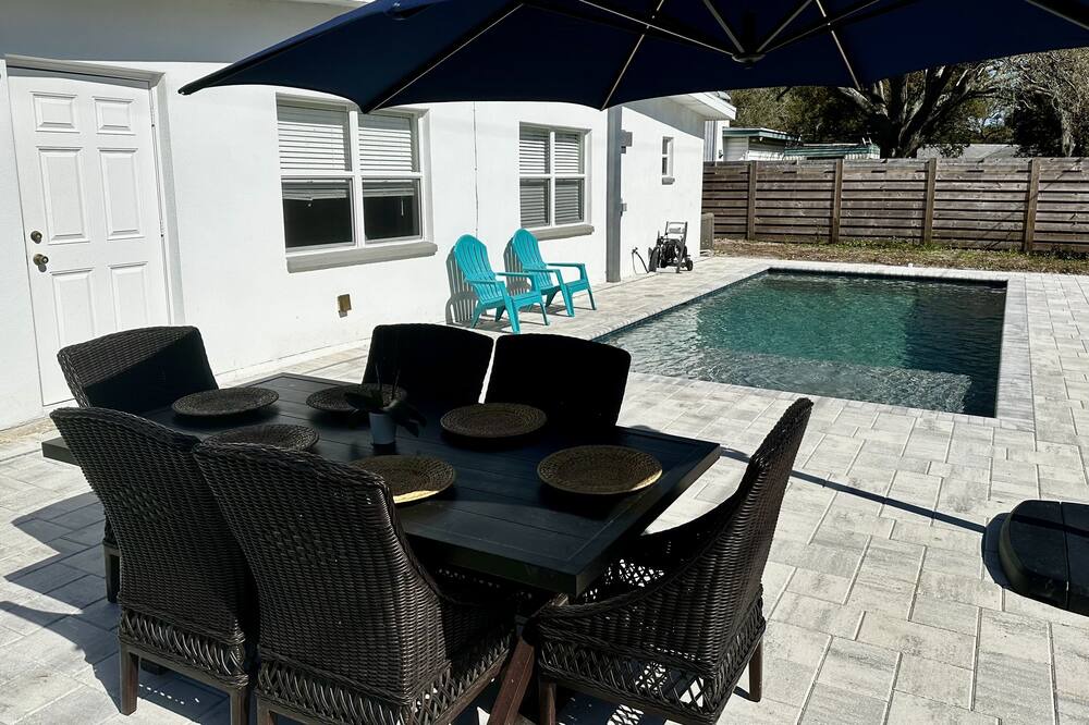 Photo of Outdoor in Carrollwood