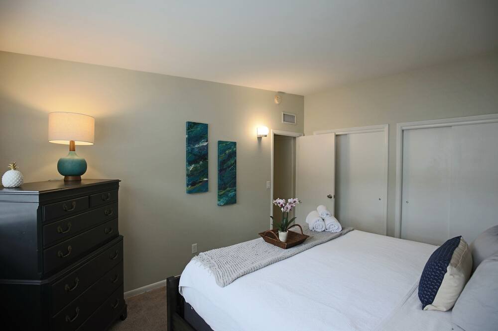 Photo of Bedroom in Carrollwood
