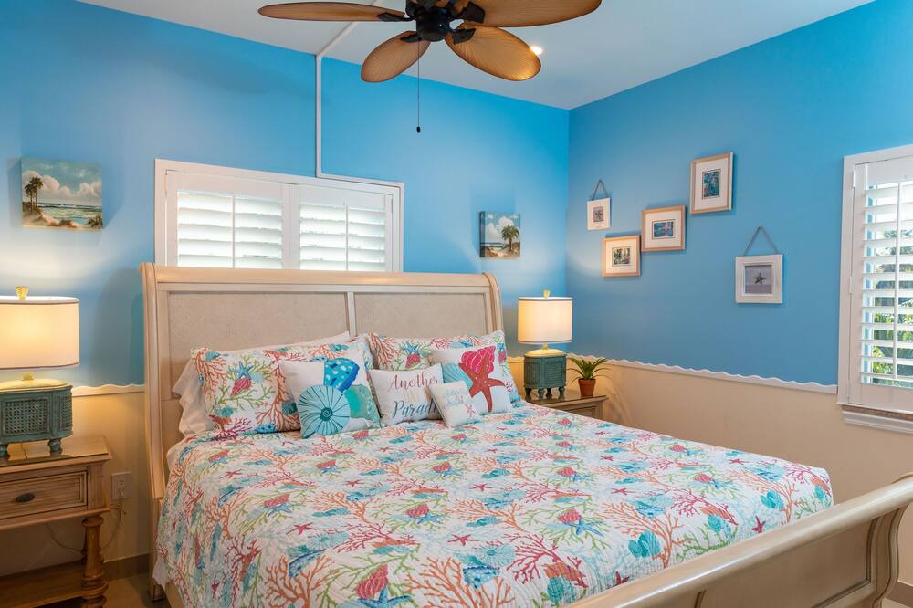 Photo of Bedroom in Marathon