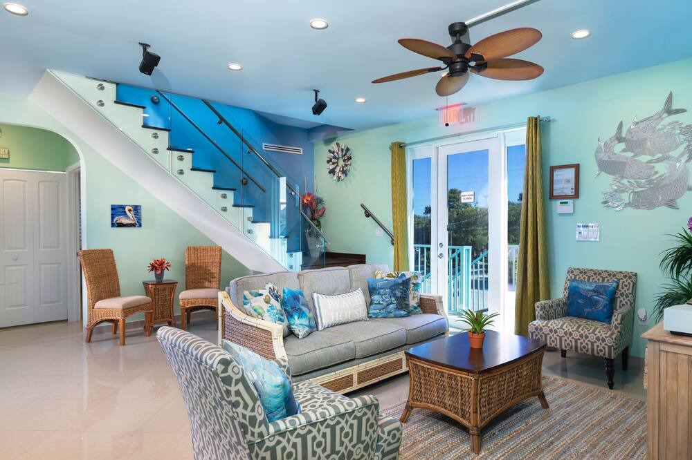 Photo of Livingroom in Marathon