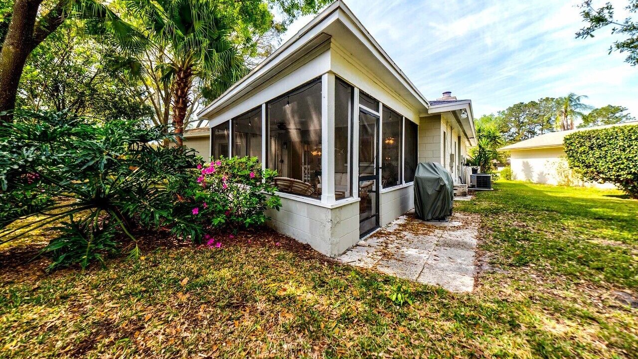 Photo of Outdoor in Carrollwood