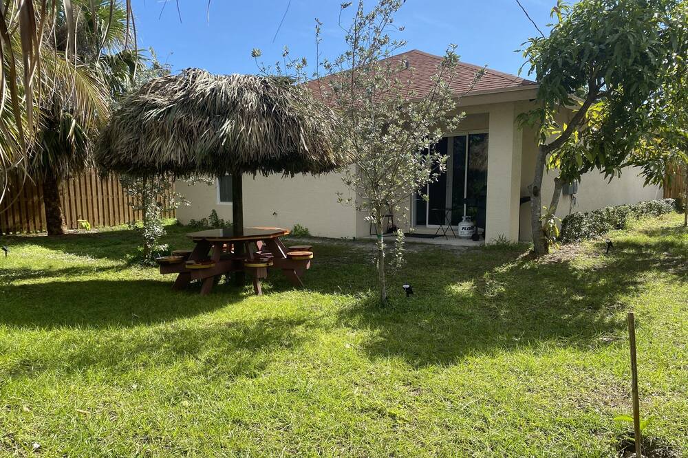 Photo of Outdoor in Poiciana Park II