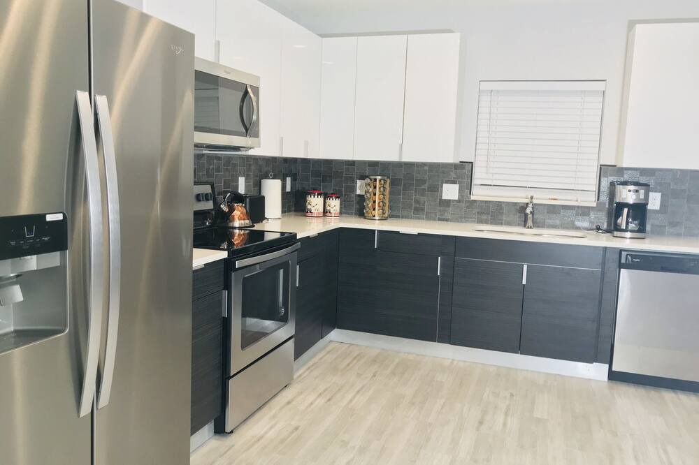 Photo of Kitchen in Poiciana Park II