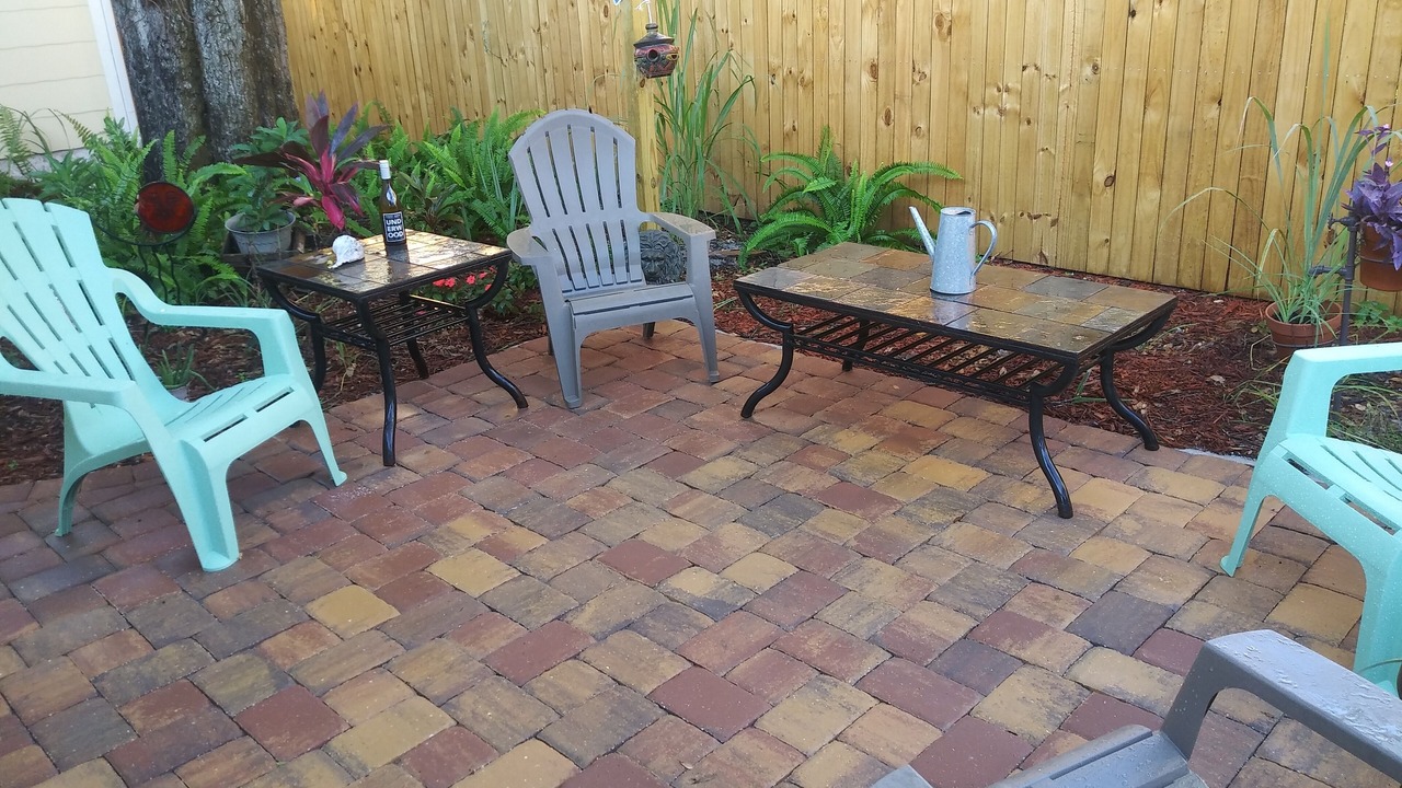 Photo of Patio Balcony in United Central