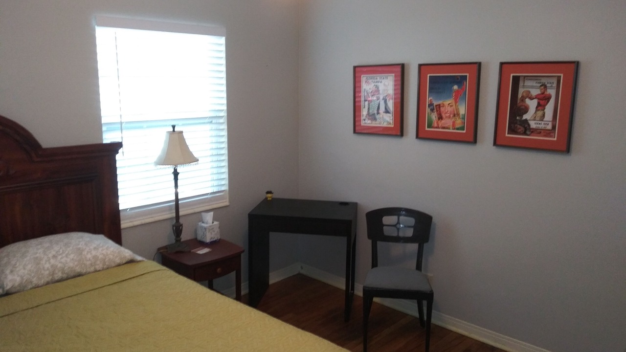 Photo of Bedroom in United Central