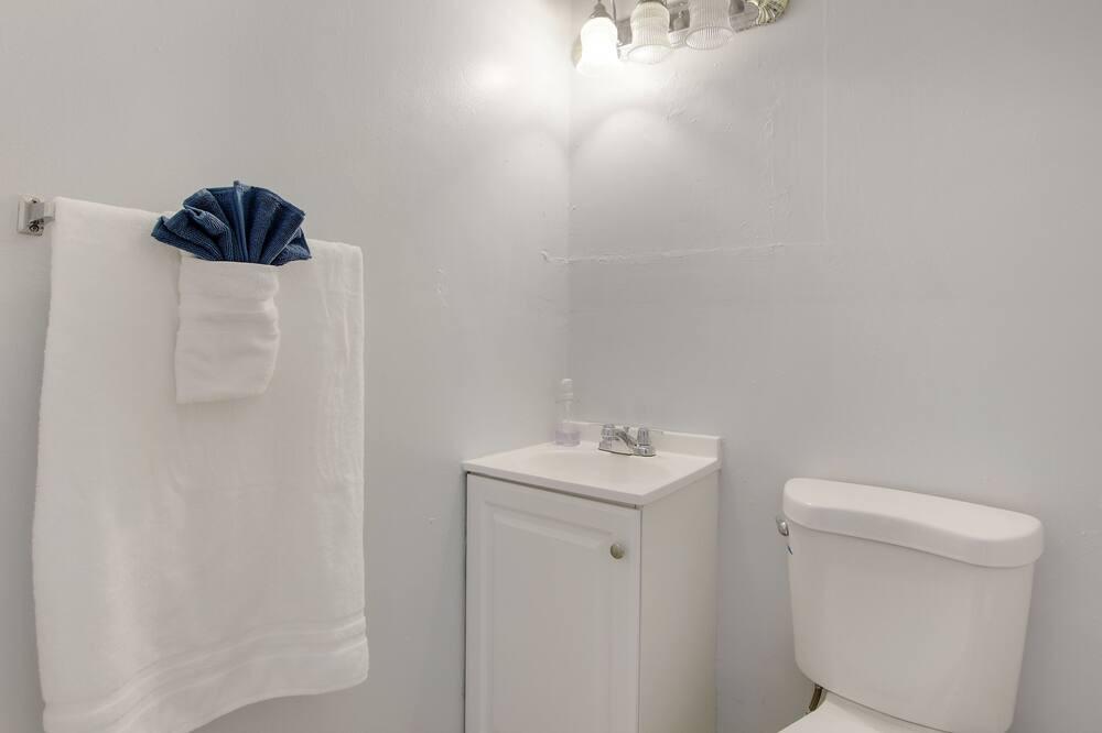 Photo of Bathroom in Florida North Atlantic Coast