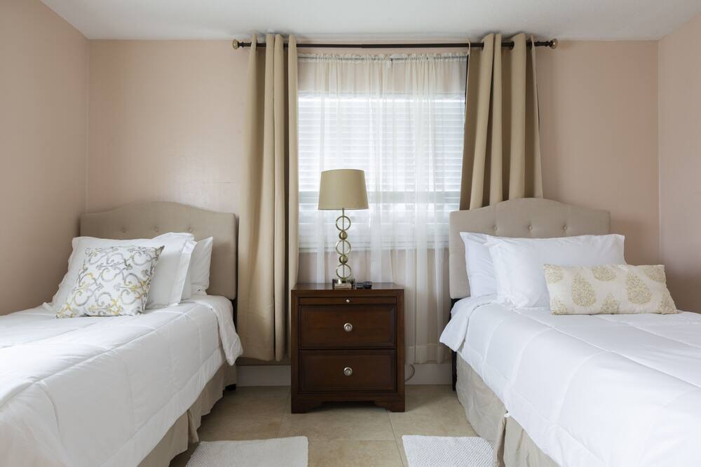 Photo of Bedroom in Florida North Atlantic Coast