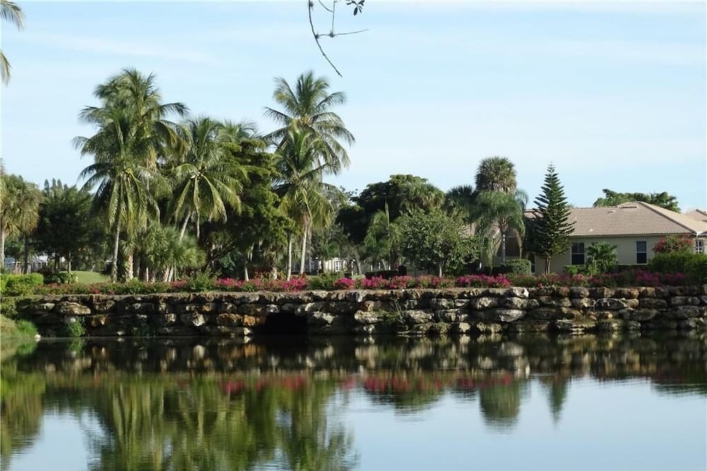 Photo of Outdoor in Tropical Cove