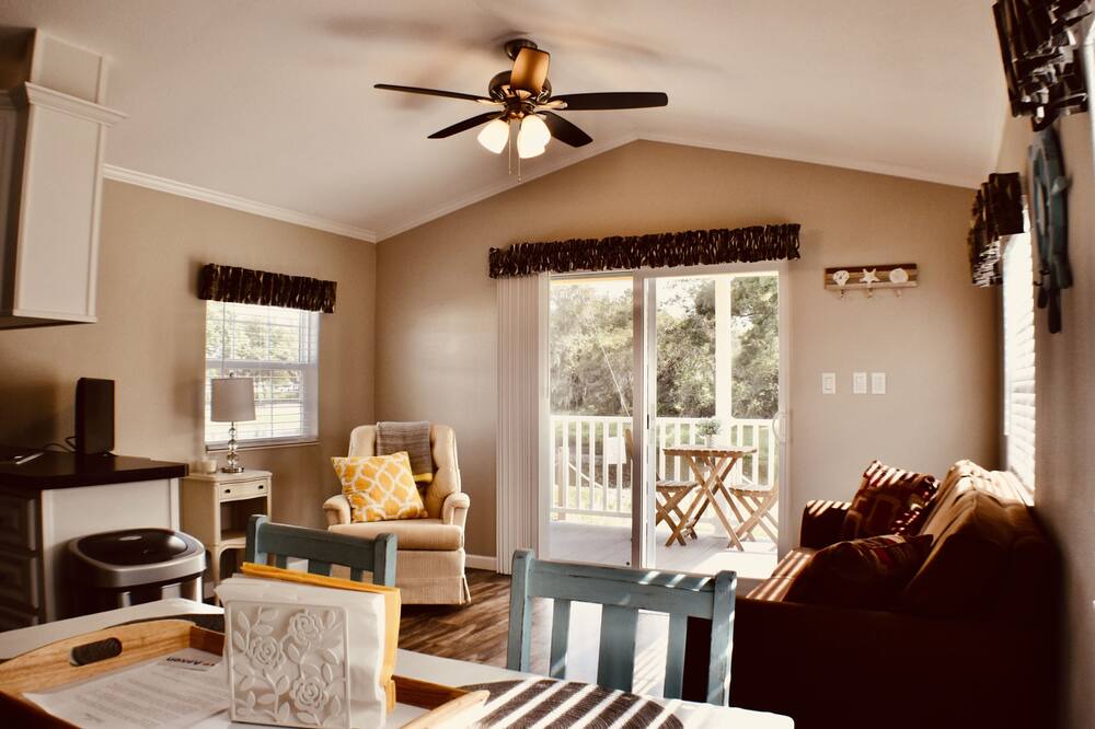 Photo of Livingroom in Southgate