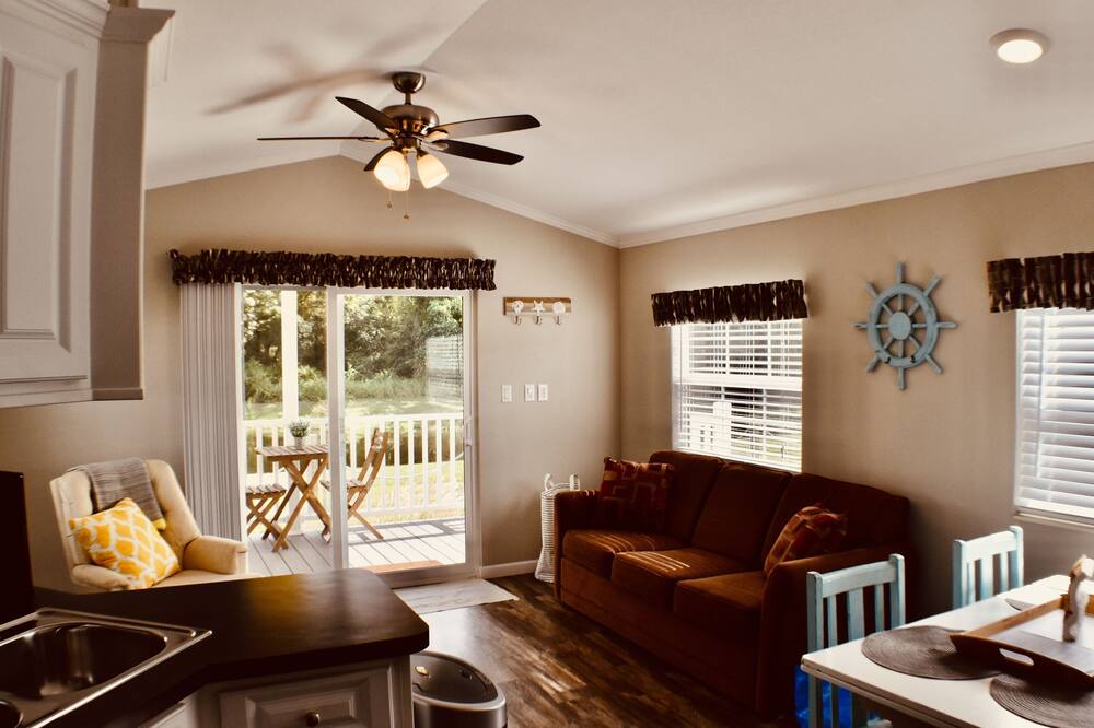 Photo of Livingroom in Southgate