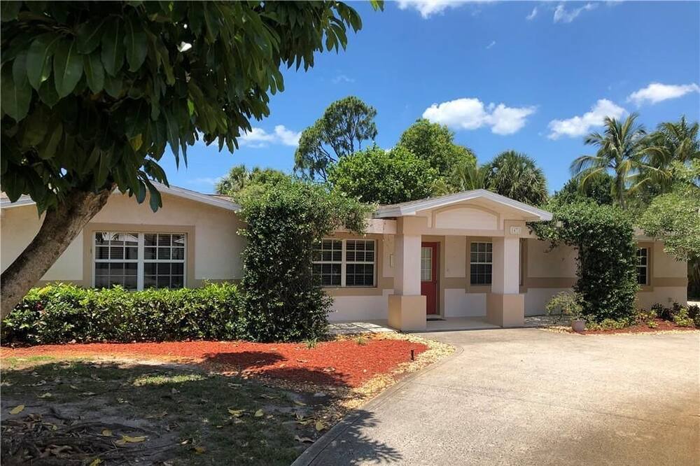 Photo of Outdoor in Coquina Sands