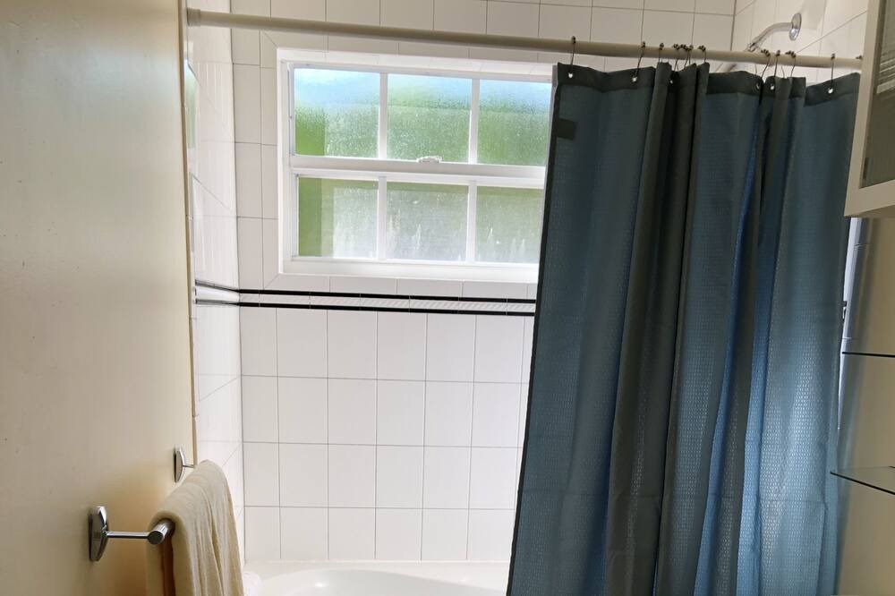 Photo of Bathroom in Coquina Sands