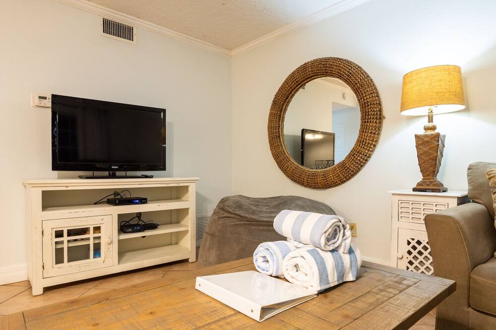 Photo of Others in Holmes Beach