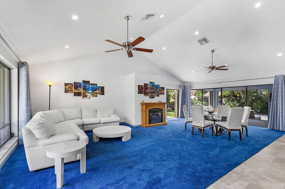Photo of Livingroom in Florida North Atlantic Coast