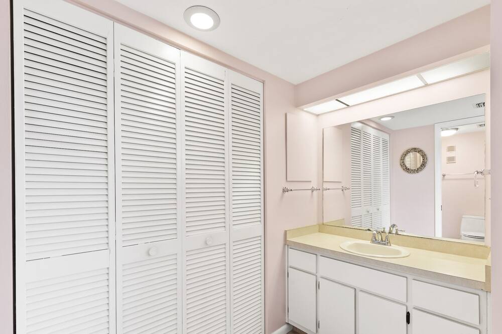 Photo of Bathroom in Fort Myers Beach