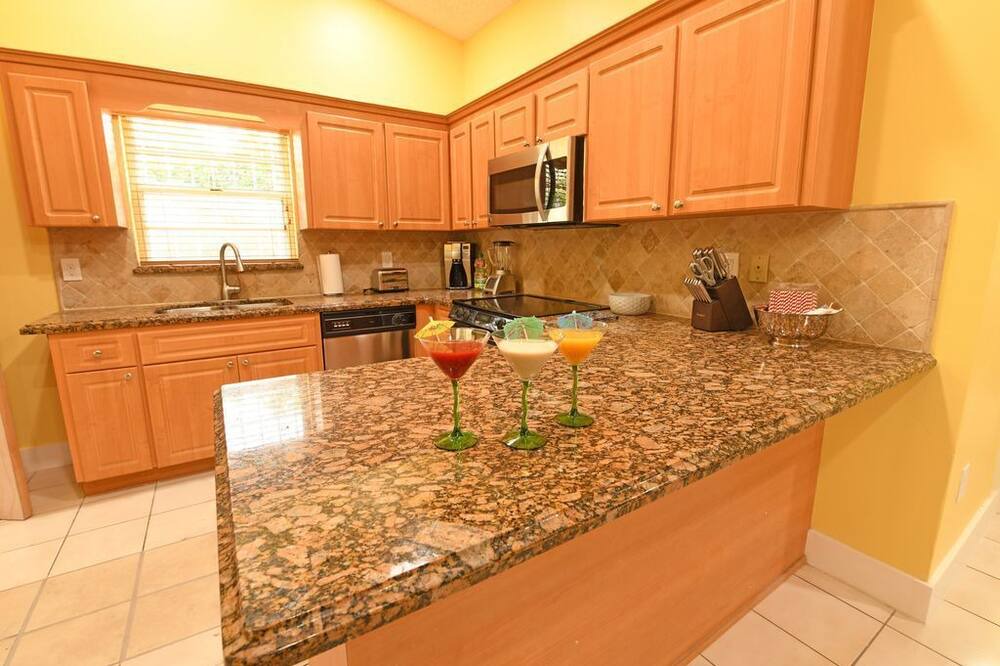 Photo of Kitchen in West Little Havana