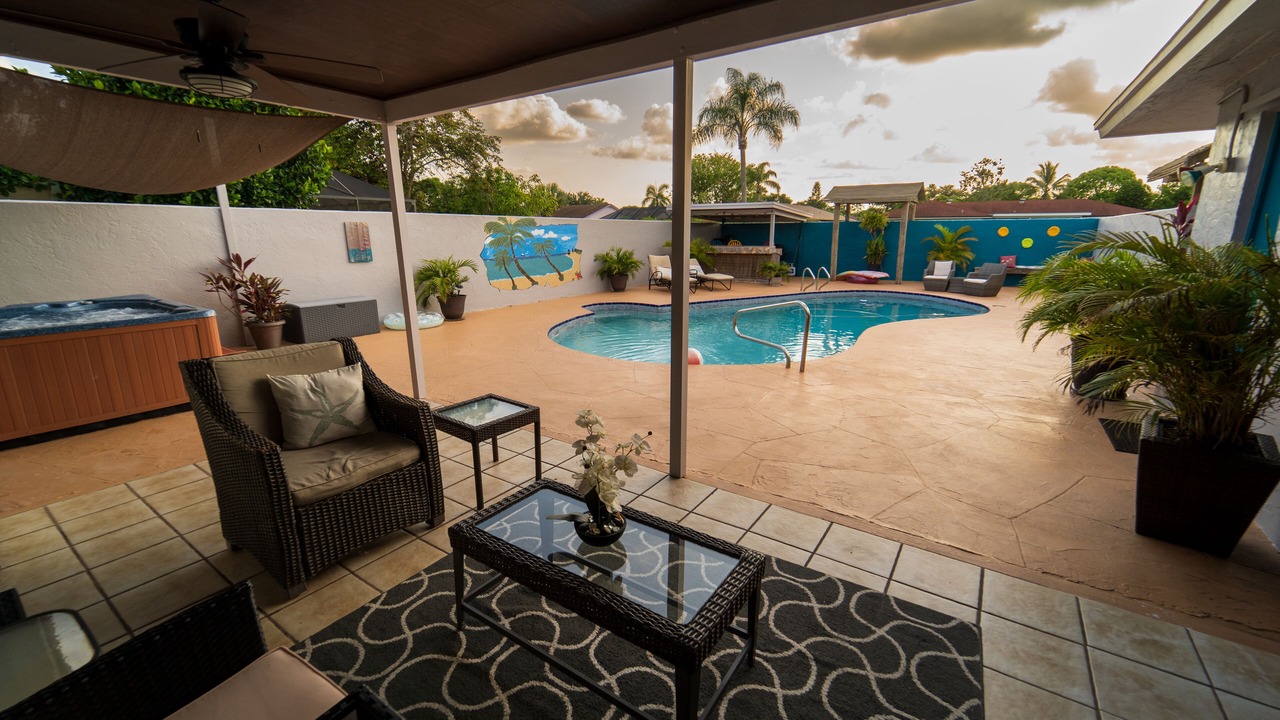 Photo of Outdoor in Royal Palm Beach