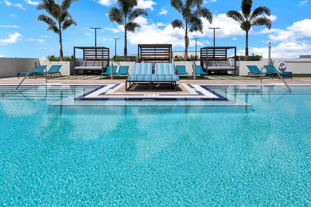 Photo of Outdoor in Doral