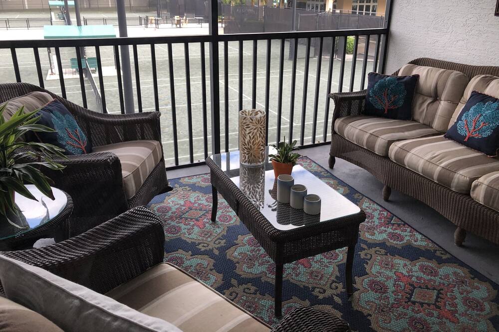 Photo of Patio Balcony in Gifford