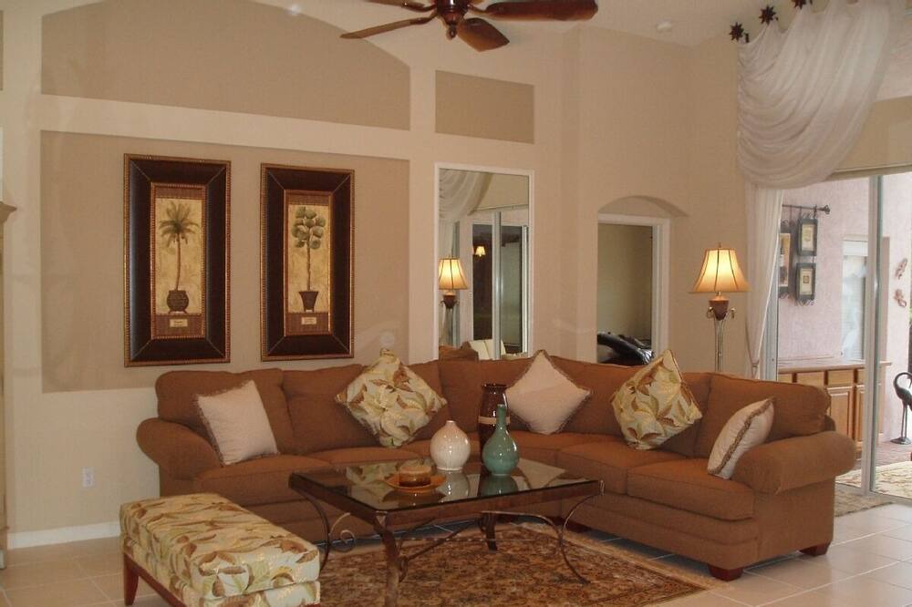 Photo of Bedroom in Port Saint Lucie