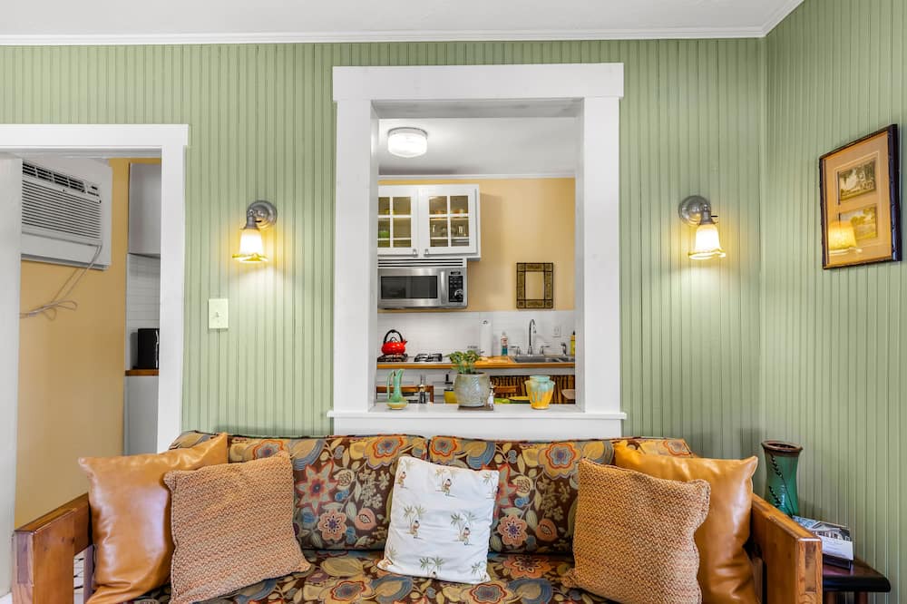Photo of Outdoor in Seminole Heights