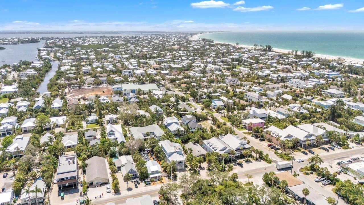 Photo of Others in Anna Maria