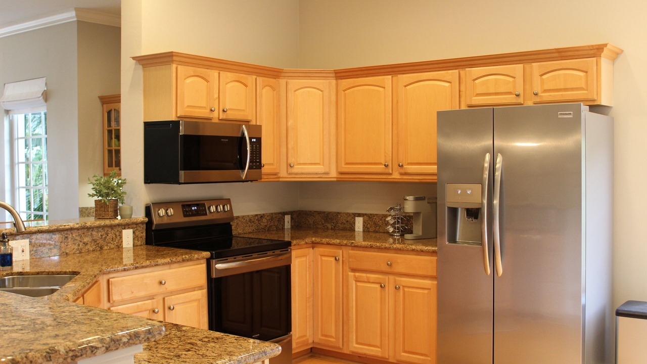 Photo of Kitchen in Royal Harbor