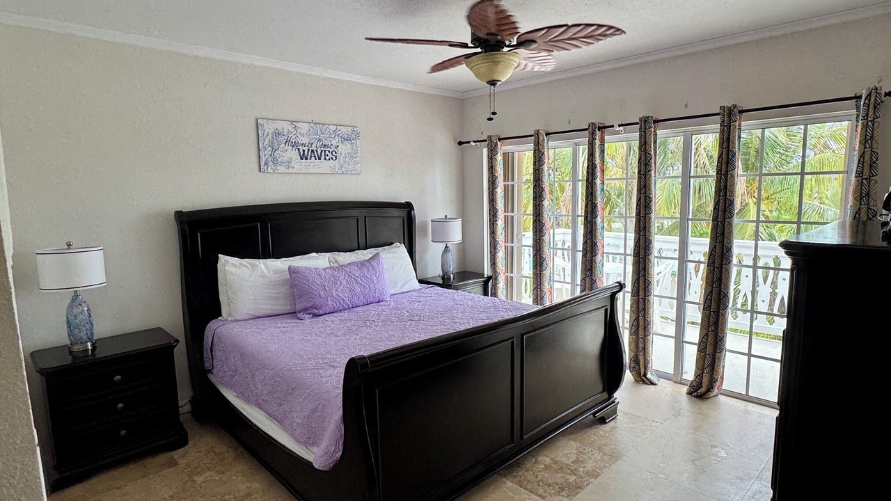 Photo of Bedroom in Islamorada