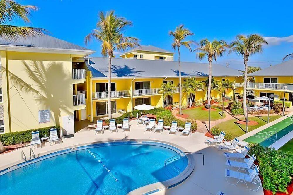 Photo of Outdoor in Mid Island