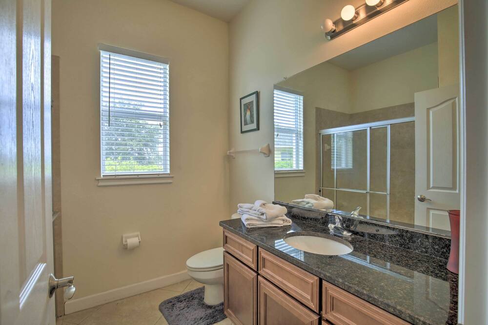 Photo of Bathroom in Riverview