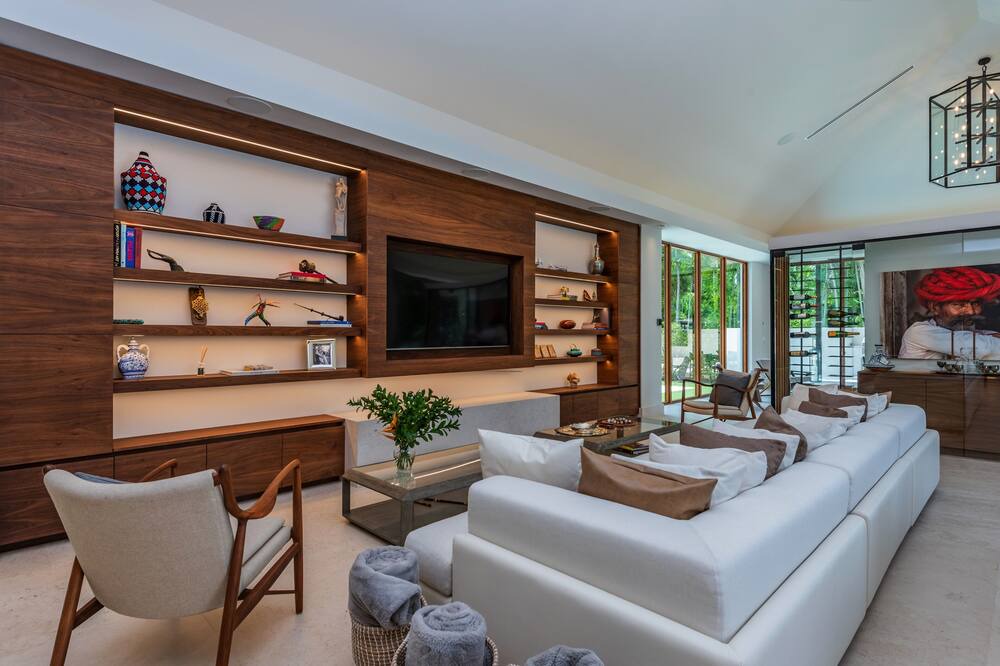 Photo of Livingroom in Northeast Miami