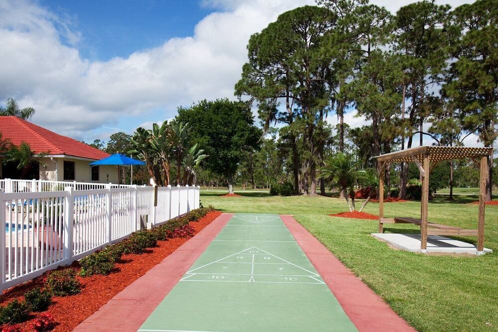 Photo of Outdoor in Sebring