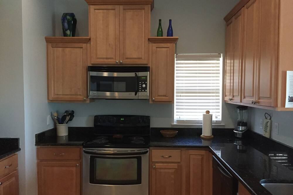 Photo of Kitchen in Melbourne Beach