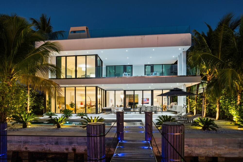 Photo of Outdoor in North Bay Village